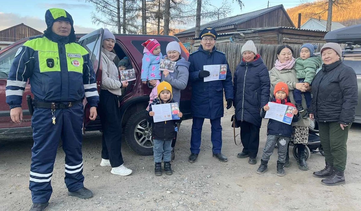 Сотрудники Госавтоинспекции провели профилактические беседы с водителями.